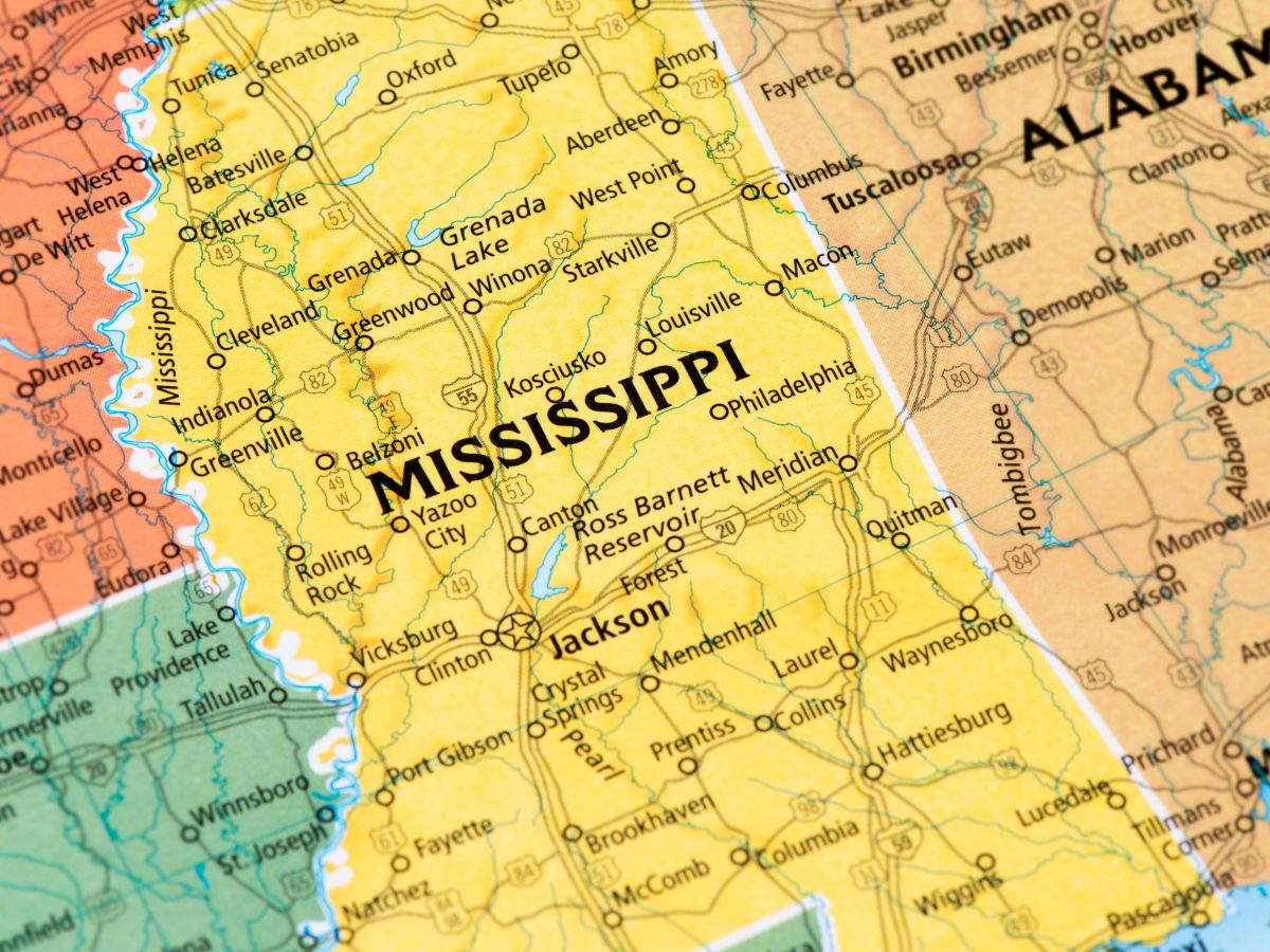 Mississippi on Paper Map